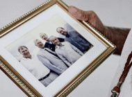 Thời báo New York Times – Hoa Kỳ vinh danh cố Giáo sư Đặng Đức Trạch, nhà khoa học hàng đầu của Việt Nam trong phòng chống dịch tả trên toàn cầu