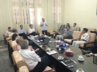 Họp trao đổi kinh nghiệm với Tổng Hội Y học Việt Nam