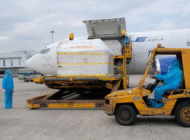 Mở rộng đối tượng tiêm vắc xin COVID-19 trong chiến dịch tiêm chủng lớn nhất lịch sử